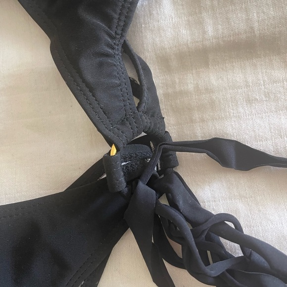 Once pieces bathing suit black - Picture 2 of 3